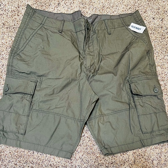 Old Navy Shorts Nwt Old Navy Mens Cargo Shorts Poshmark